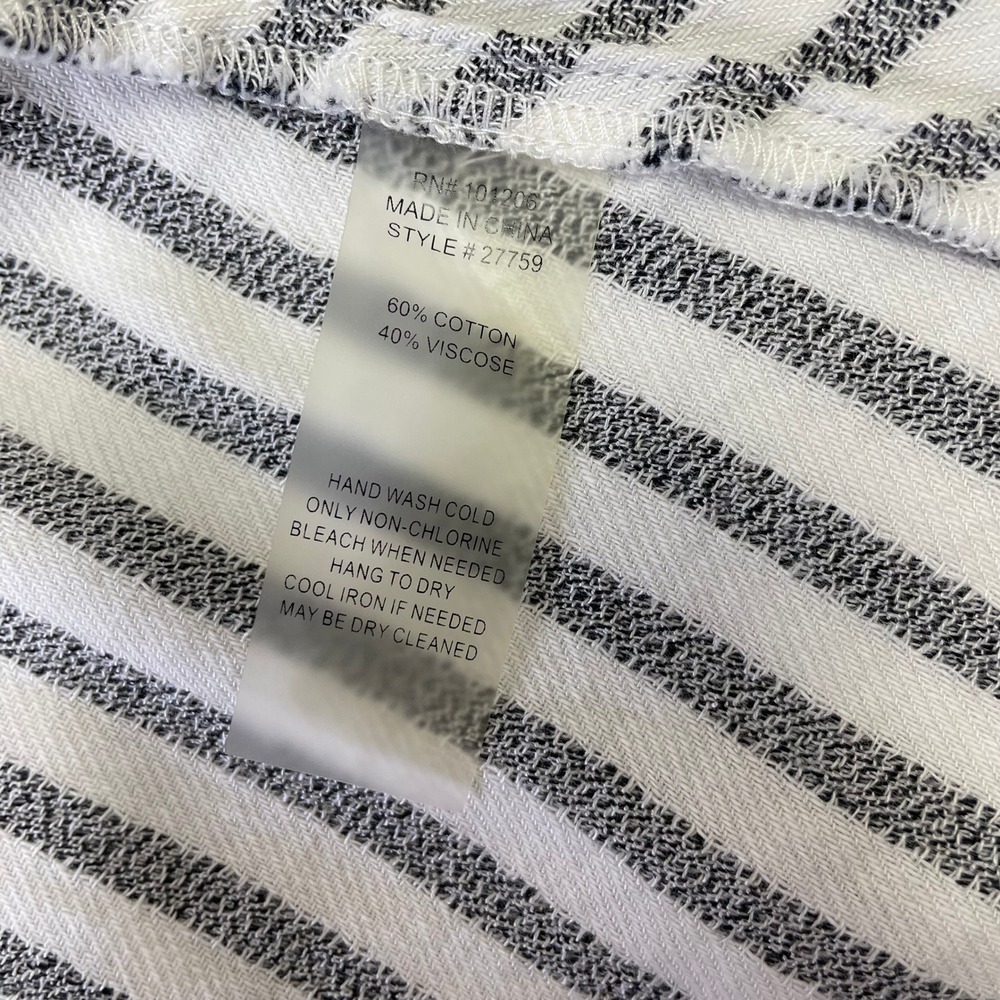 Soft Surroundings Striped Tunic Shirt Black White Sharkbite Hem Womens Small - Picture 12 of 16